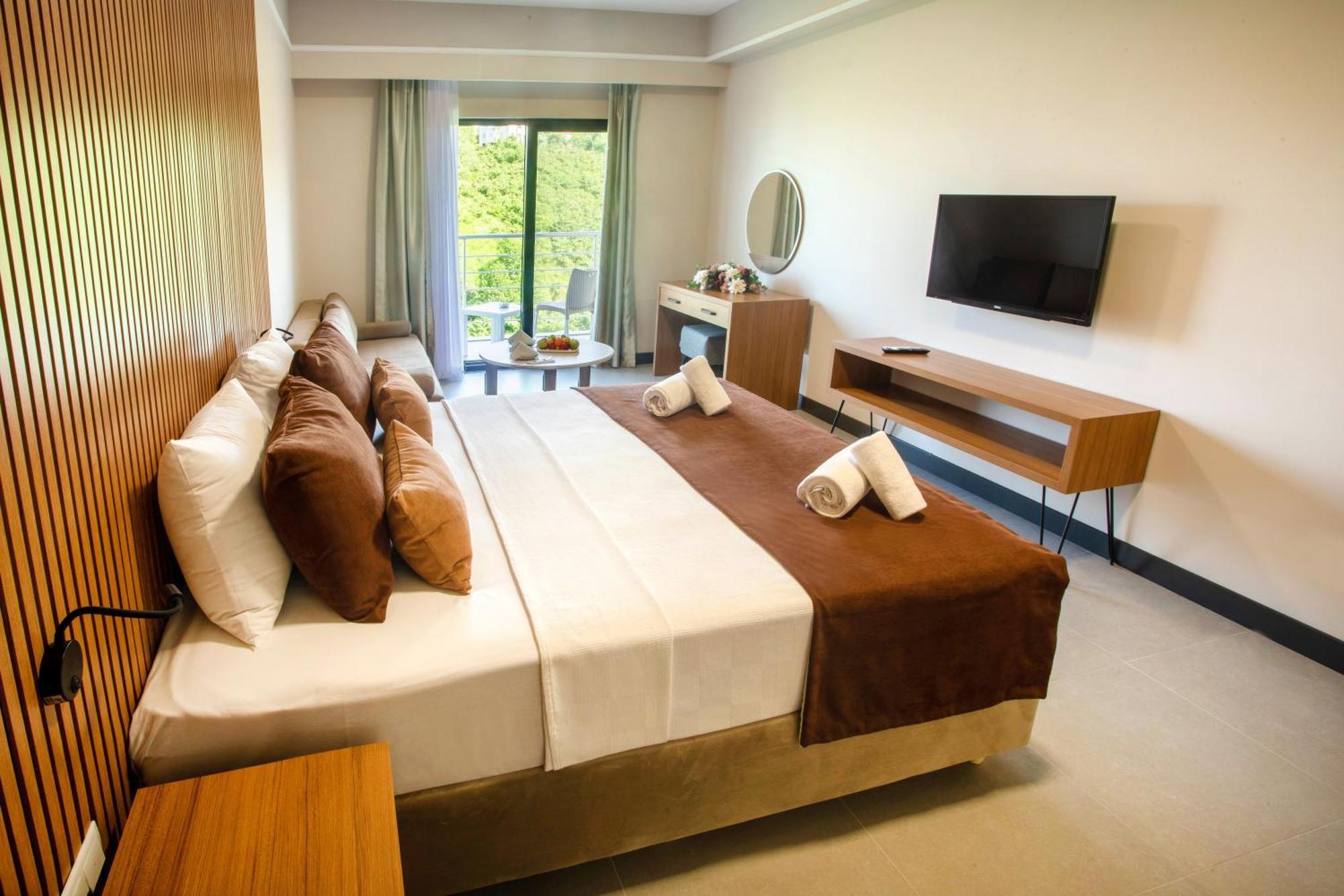 First Joy Hotel Трабзон Экстерьер фото